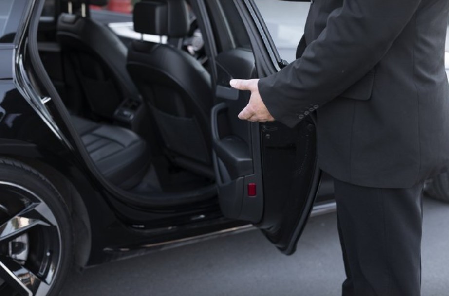 Contact Chauffeur Taxi Elit Nîmes